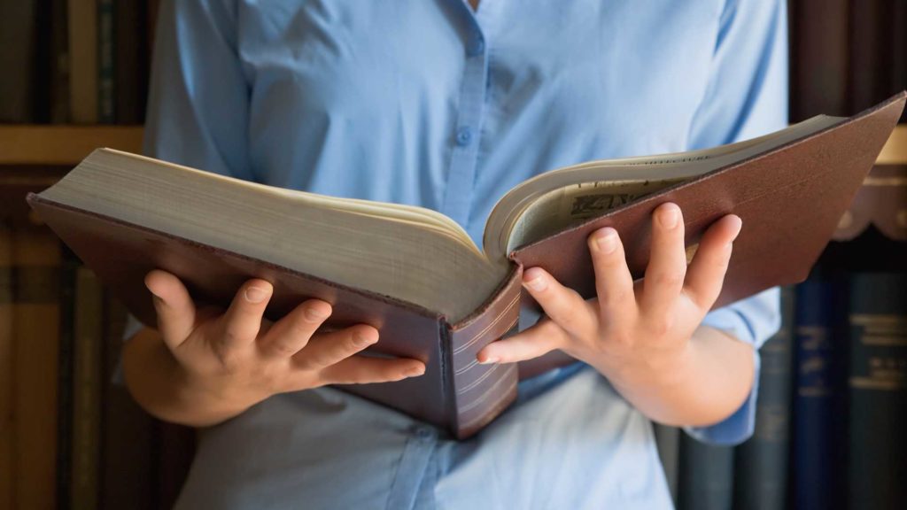 3 ways of confronting the problem of diminishing attention spans through the Great Books