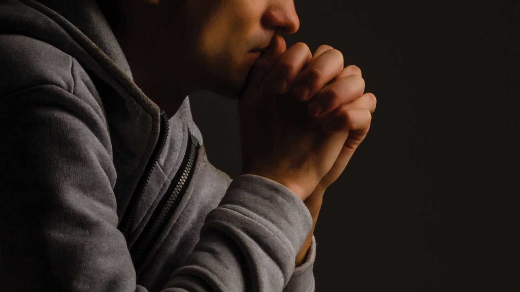 August 11 – Singing to call others repentance