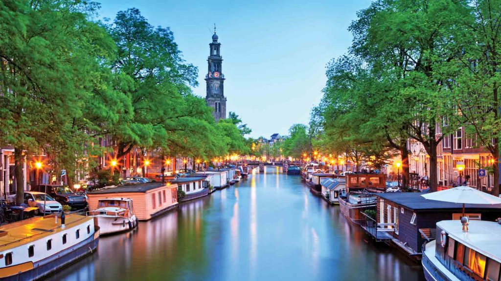 Dutch mayor threatens church’s rented space over “conversion therapy”