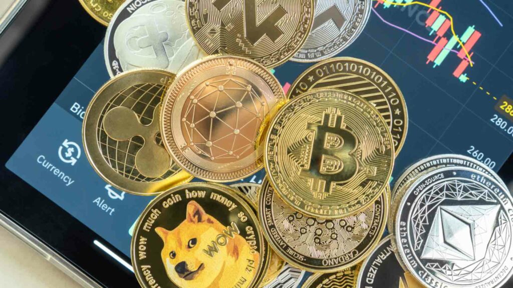 Crypto companies losing employees, losing public trust