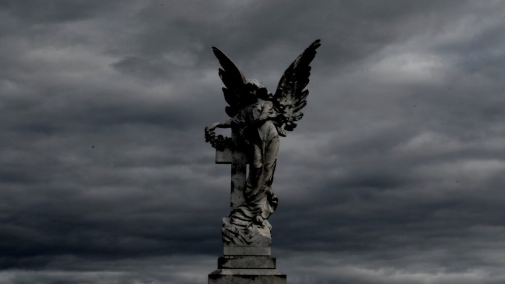 December 4 – Seven angels coming with final plagues