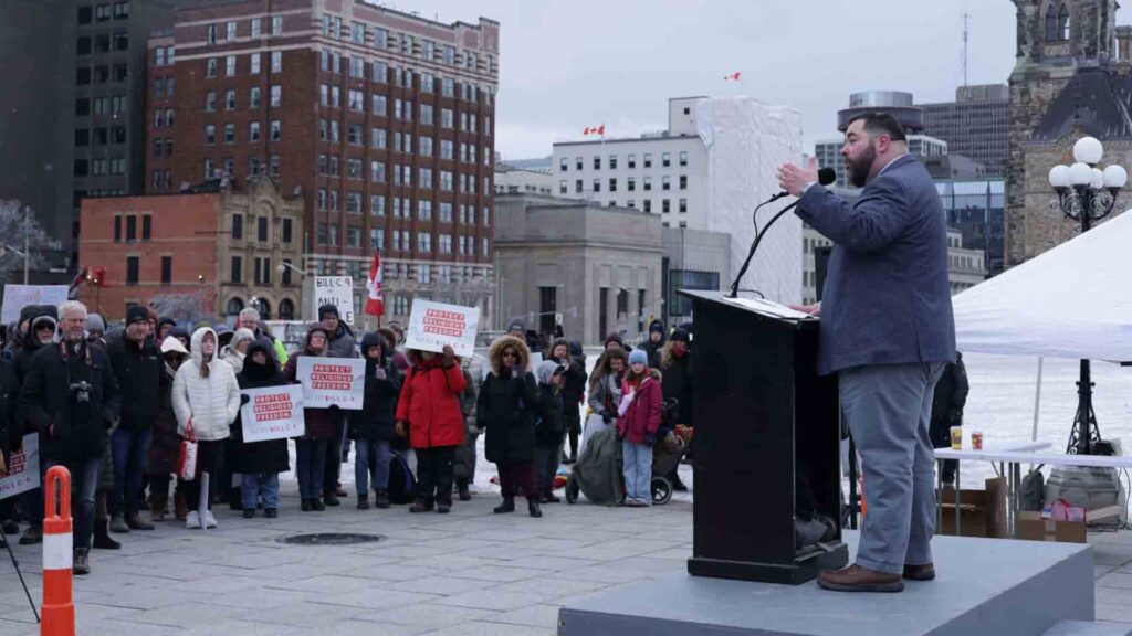 Hundreds of Reformed Christians gathered on Parliament Hill to protest Bill C-9